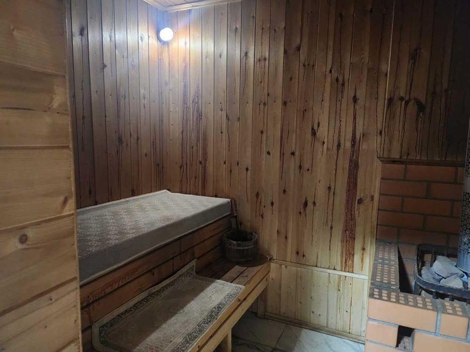 Продам особняк на Береке