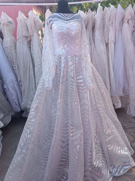 Келин куйлаклар сотилади оптом