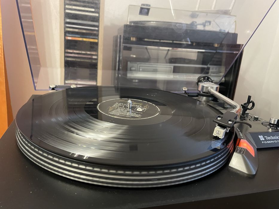 Pick-up NEC AUP-5000E Authentic Series si Technics SL 23A