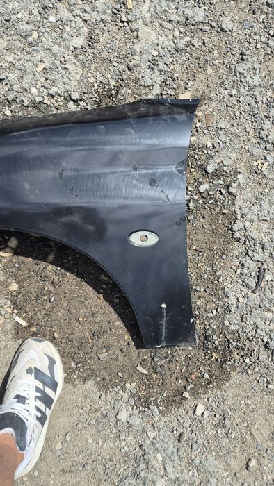 Оригинален Ляв калник за Пежо 206 98- 2005г