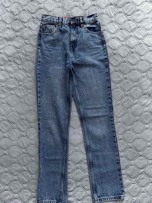 Женские джинсы, брюки