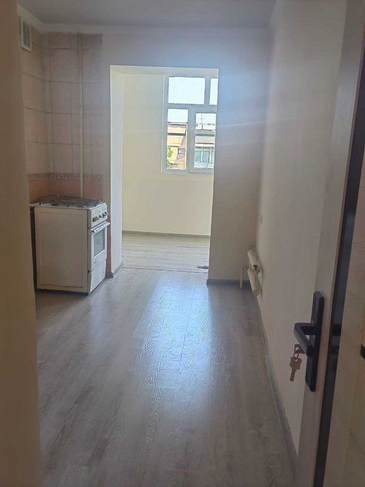 Продается квартира в Яшнабадском районе Тузел-1. 3х комнатная 70м2.