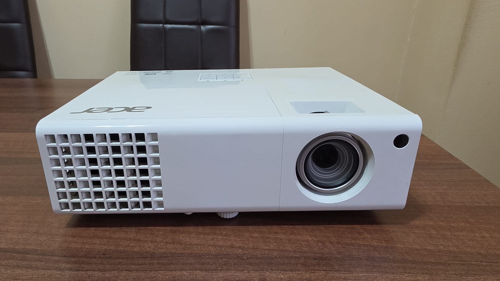 Videoproiector Acer Full HD