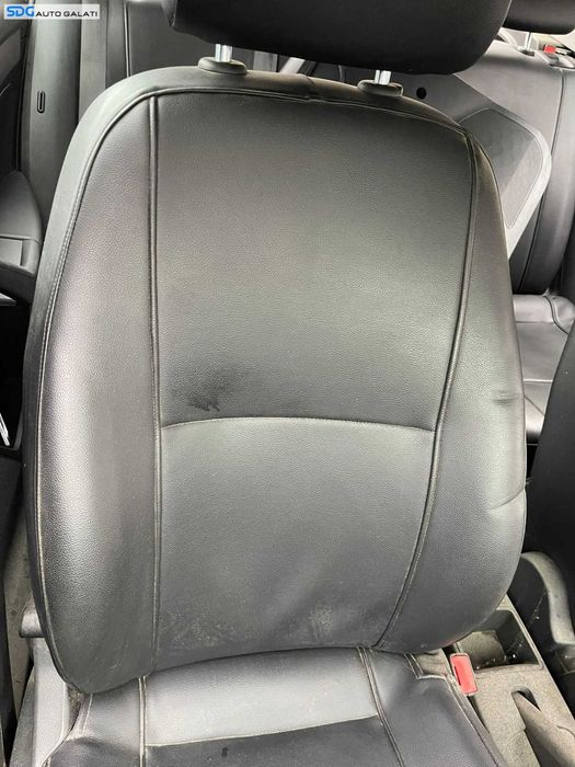 Scaun Dreapta Fata Pasager Retapitat Vinilin Fara Incalzire Skoda Rapid 2012 - 2022 [C1597]