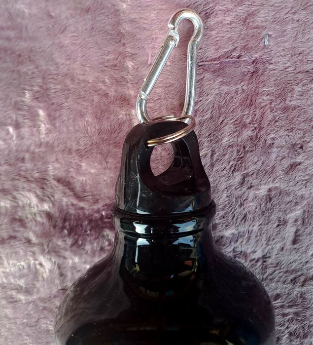 Продам бутылки для воды!