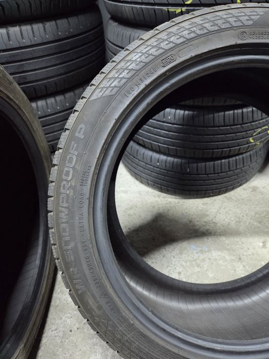 Set 4 anvelope SH iarna Nokian 235/45/18 dot 2020