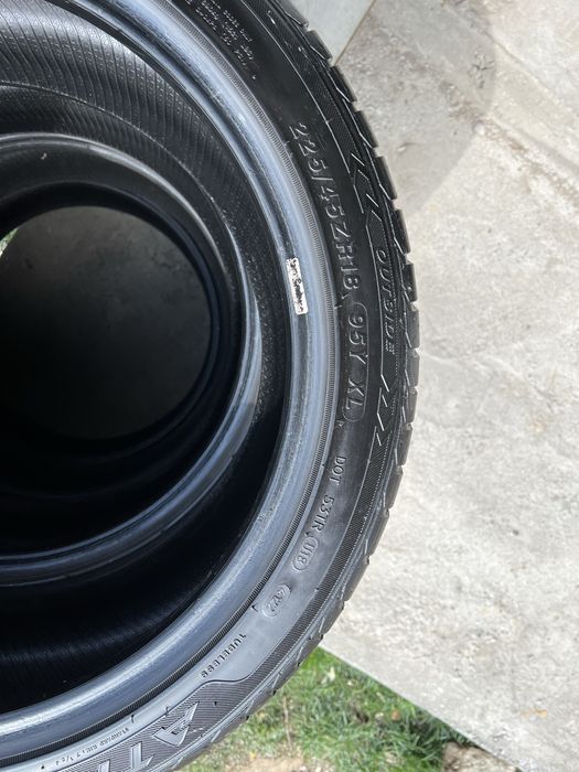 Комплект летних шин 225 45 R18