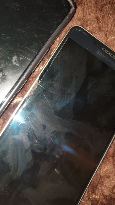 Самсунг а7 2016 ..