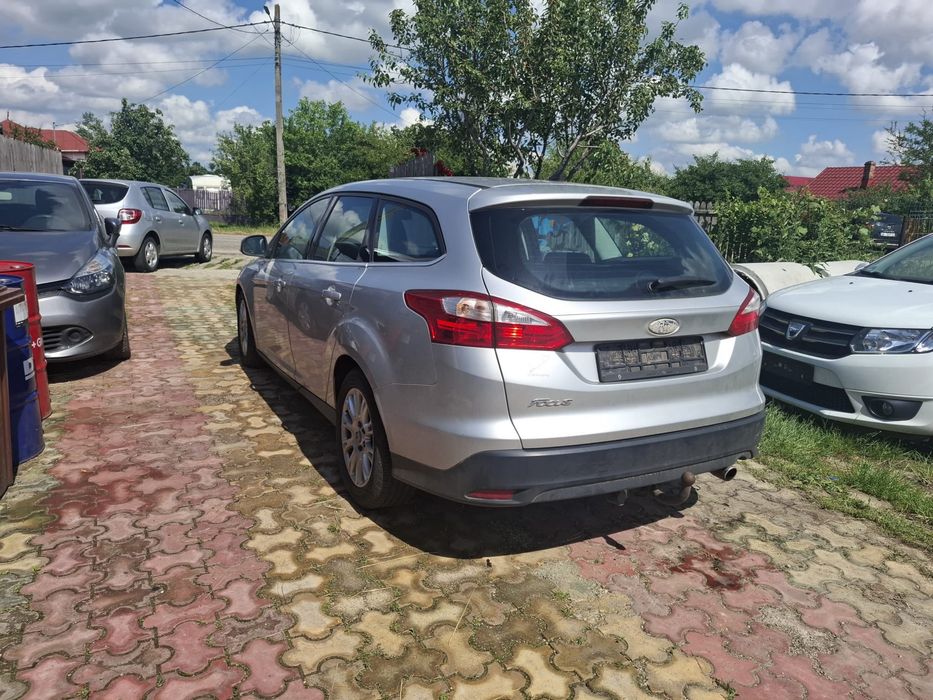 FORD Focus 2011 — imagine 3