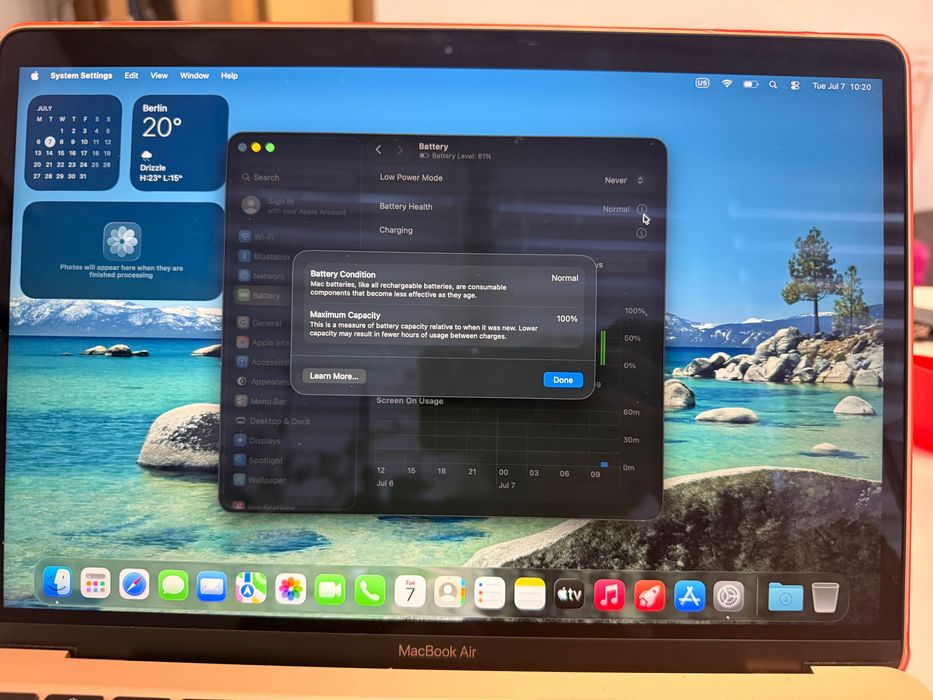 Macbook air 13 цвят Rose gold, 256GB SSD, процесор M1, 8GB рам - като нов! Комплект с мишка Apple Magic Mouse 3,калъф и преносима чанта към него