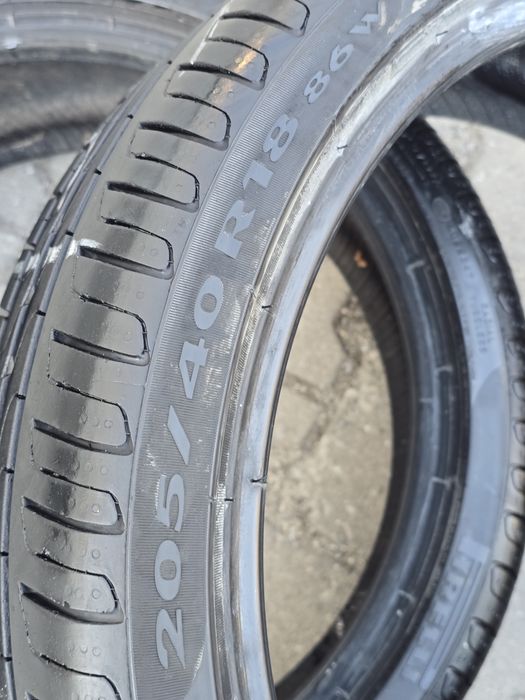 205 40 18 Pirelli