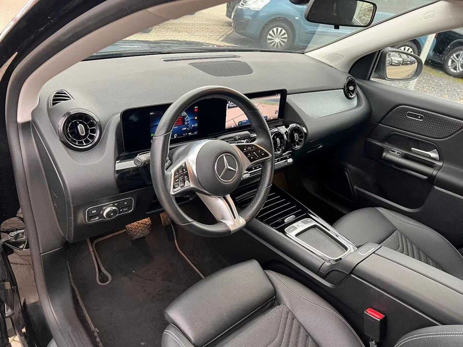 Mercedes-Benz GLA 180, 2024