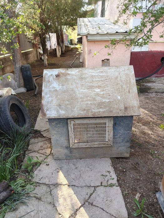 Будка для собаки