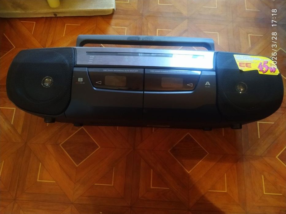 Магнитофон Sony W338L