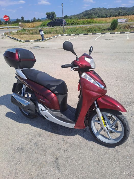 Скутер Honda sh 300