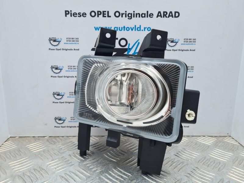 Proiector ceata dreapta Opel Astra H