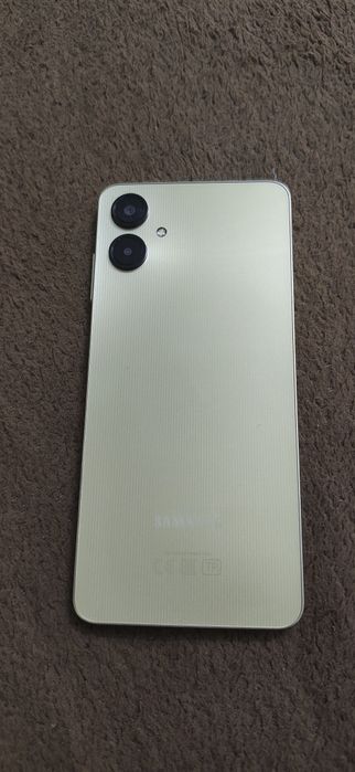 Продам смартфон Самсунг А06