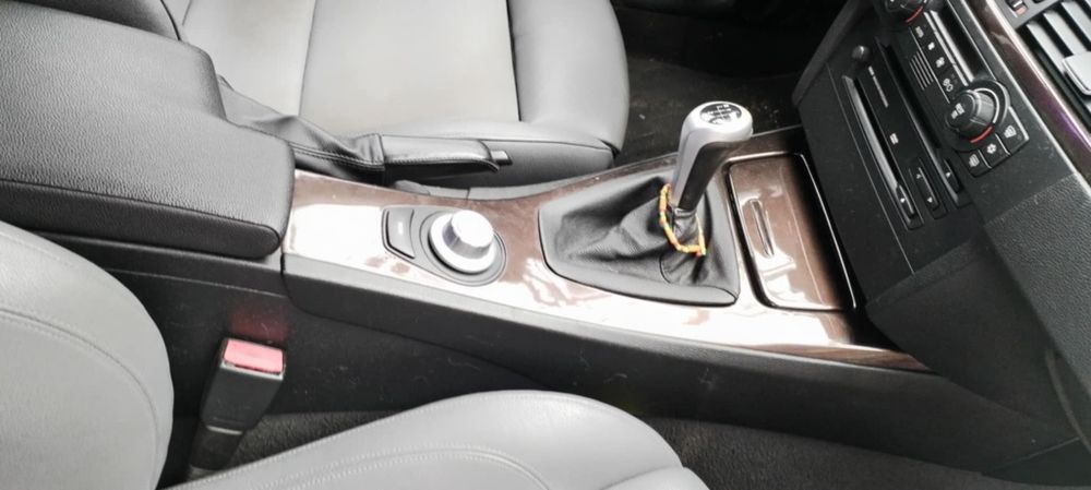 Vand BMW .Masina de garaj