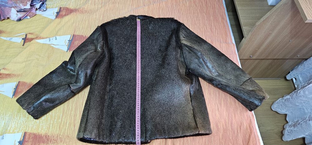 Haina dama din blana naturala de foca