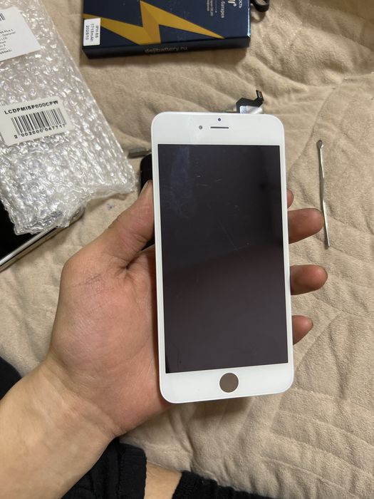 Новый дисплеи на Iphone 6s plus