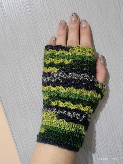 Ръчно плетени ръкавици