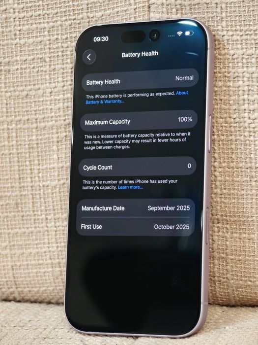 iPhone 17 Lavender 256GB 0 Cicluri Refurbished