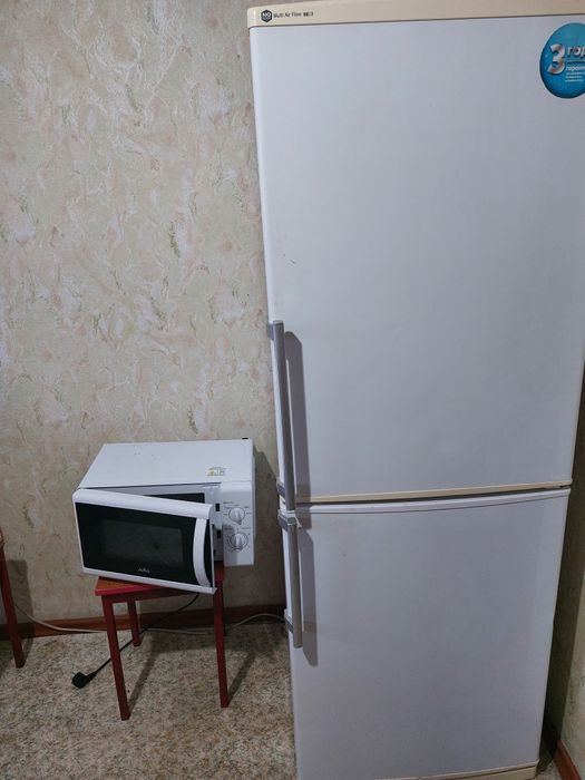 Бытовая техника. Холодильник