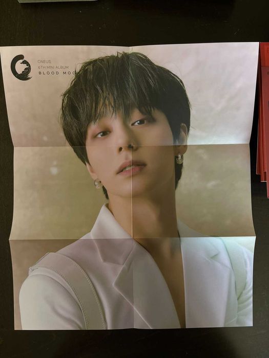 Албуми на k pop Omega,ONEUS,NCT 127