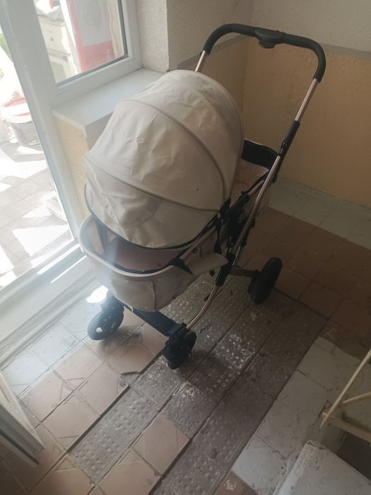 Каляска хорошом состояние