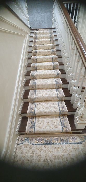 Гилам кесиш  ва   тикиш улаш хизматларии