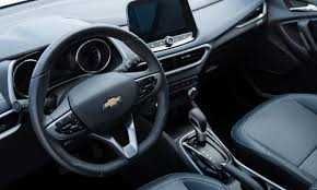 насия-кредит 12000 долл треккер-2 поз-1 , 2025 сентярь 1999 км. черный