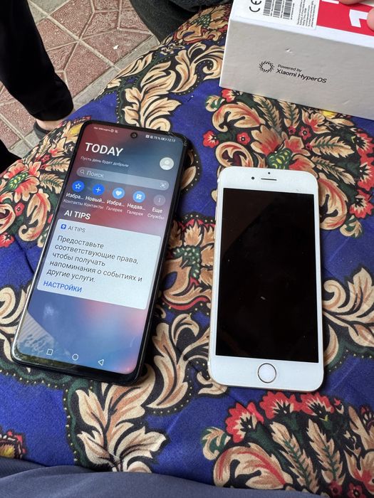 Sotiladi telefonlar 2 ta