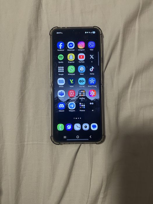 Samsung Galaxy Z flip 6 256gb