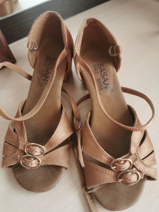 Туфельки для танцев