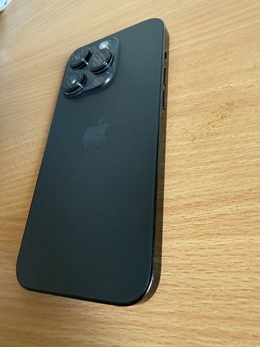 iPhone 14 Pro в отлично състояние