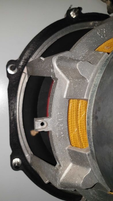 difuzoare subwoofer 10 inch/25cm  Bowers & Wilkins CT SW10