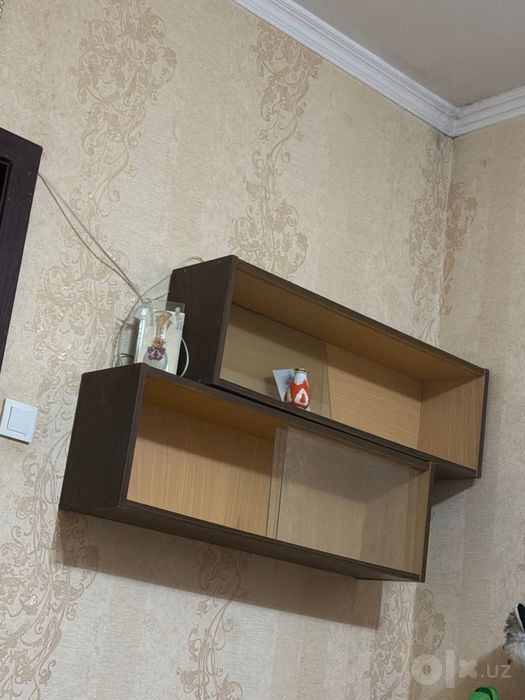 Полки навесные хорошего качества