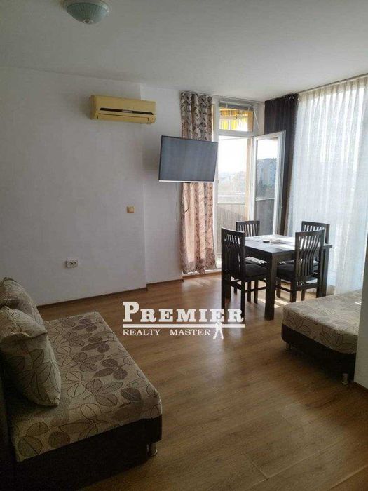 Продава се Двустаен апартамент в Бургас, Акациите - 65 кв.м за 939 €/кв.м - Снимка #1