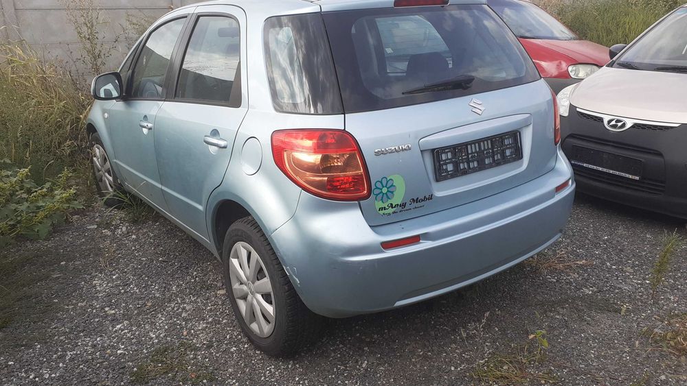 Dezmembrez Suzuki SX4