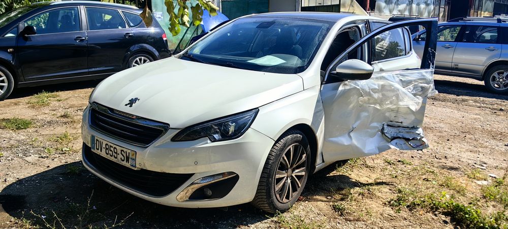 Peugeot 308 t9 1.6 BlueHDI 120hp НА ЧАСТИ