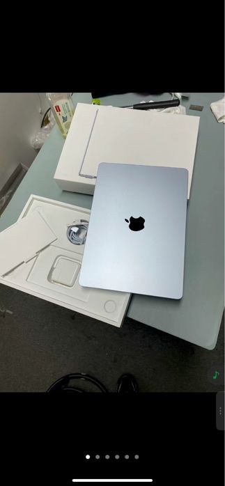 Macbook Air M4 13.6