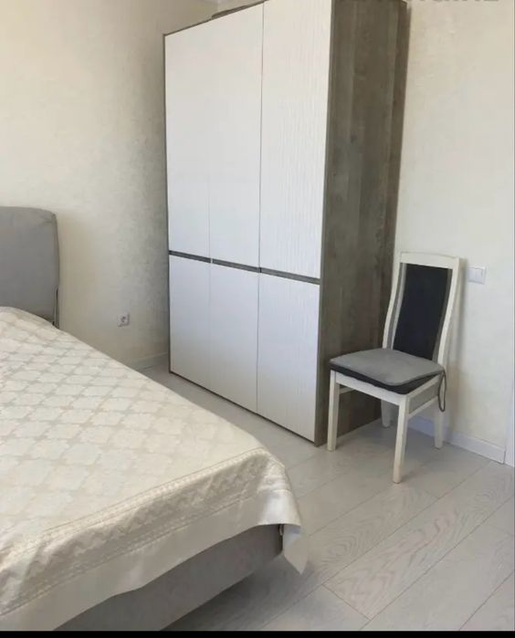 Продам 2ком квартиру возле айти шк