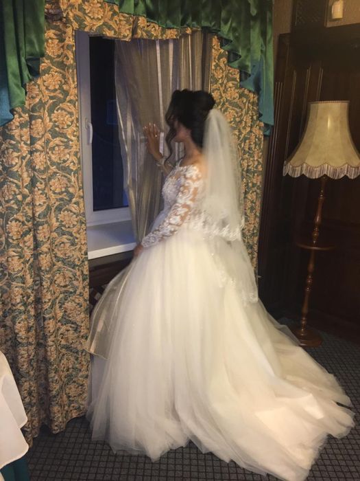 Свадебное платье