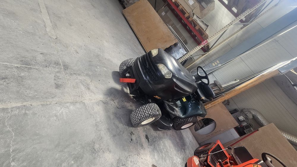 Tractoras de gazon