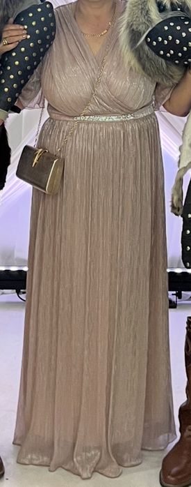 Продам вечерняя платья