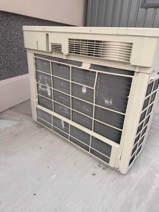 Климатик дайкин урус арара 24