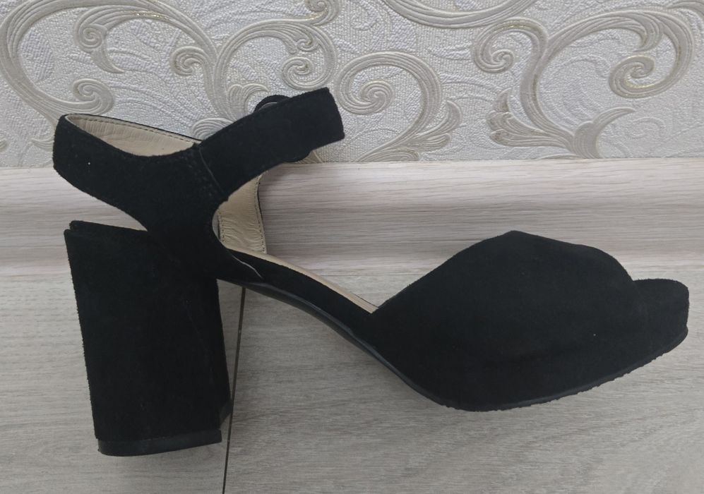 Туфли Gabor и туфли TACCARDI