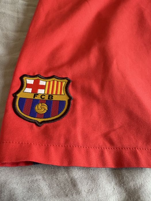 Продавам къси гащи на nike barcelona