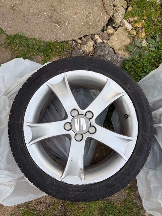 Продавам джанти с гуми