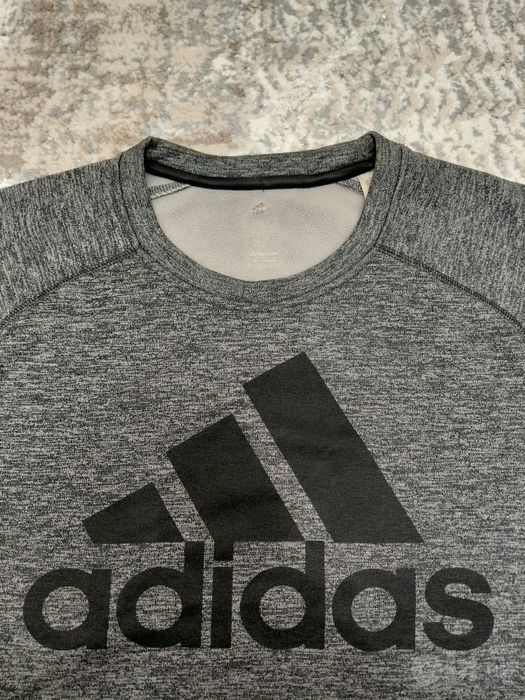 Оригинальный свитшот Adidas